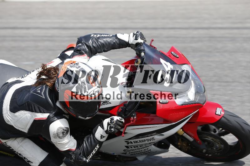 /27 12.06.2025 Ducati Schweiz Trackday Warmup  ADR/blau-bleu/34